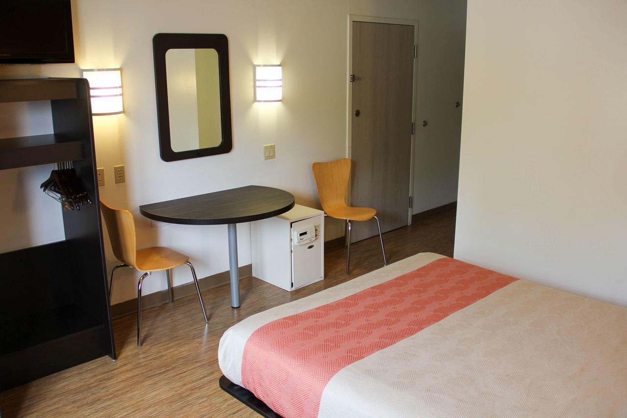 Motel 6-Milan, Oh - Sandusky エクステリア 写真