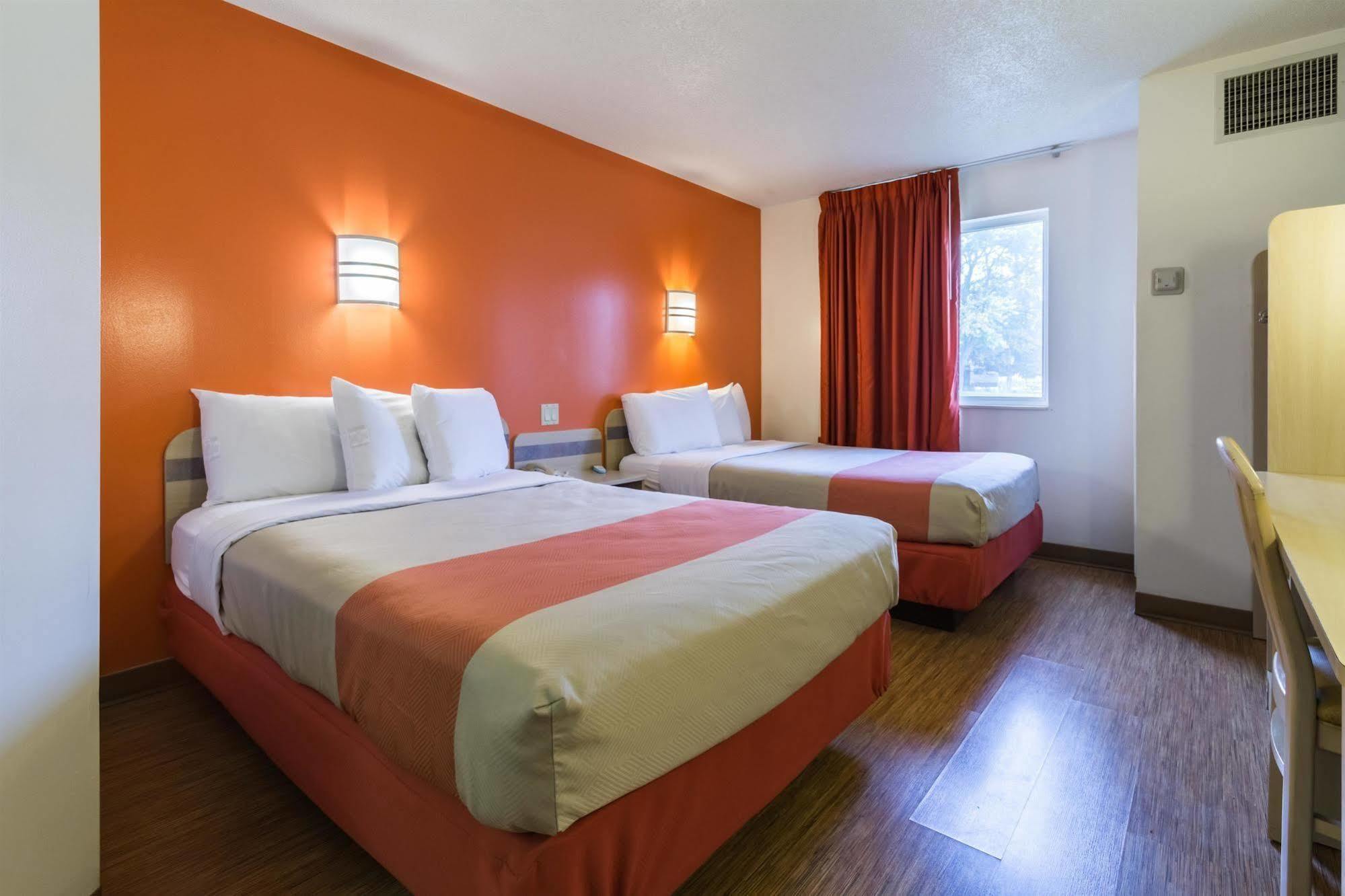Motel 6-Milan, Oh - Sandusky エクステリア 写真